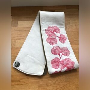 Handmade NOUJICA chunky oversized floral printed infinity scarf circle scarf